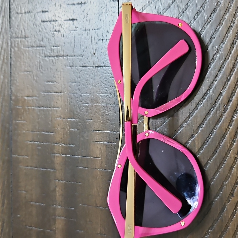 MCM Women's Sunglasses in Pink and Gold - Picture 8 of 8